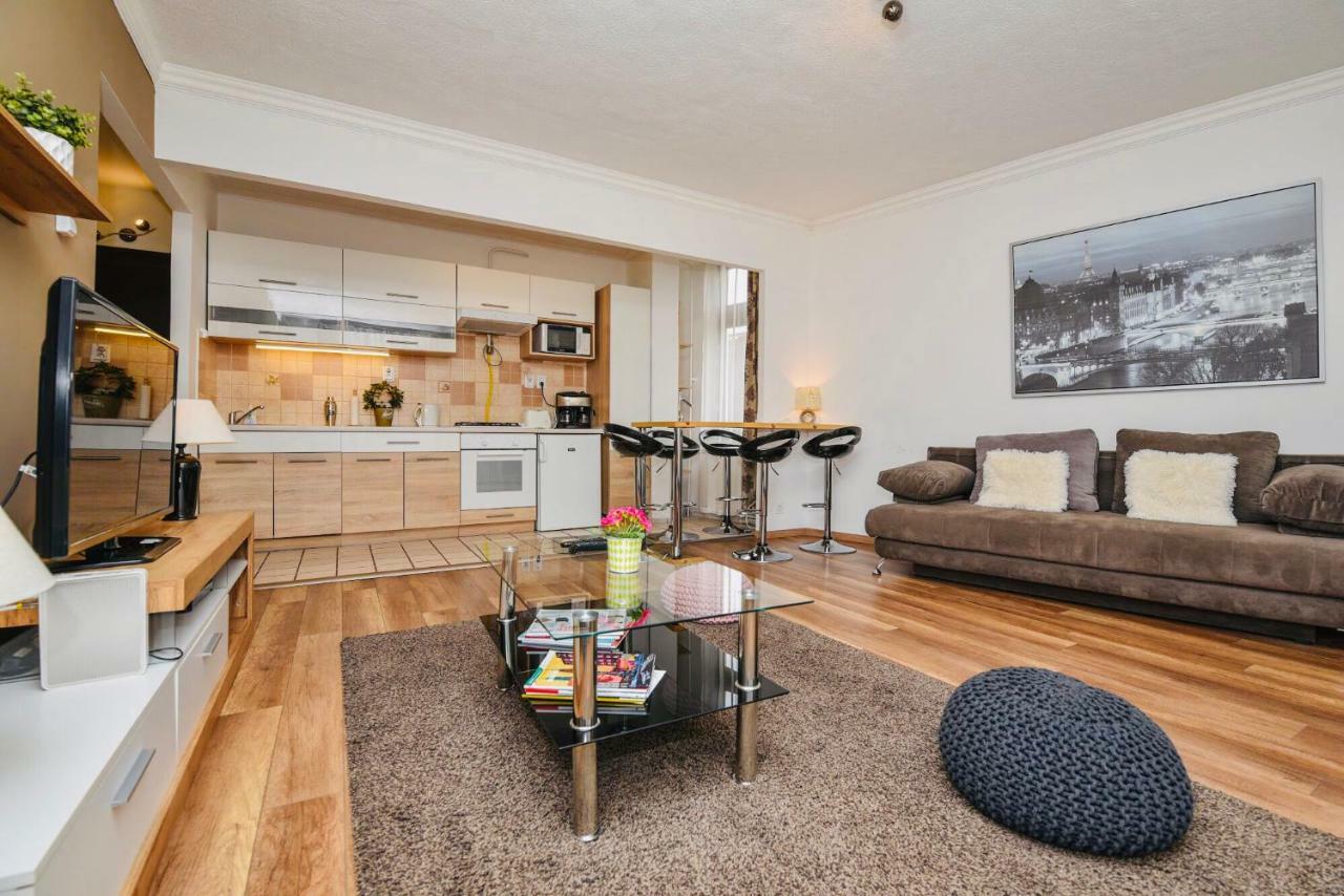 Mammut Apartment บูดาเปสต์ ภายนอก รูปภาพ